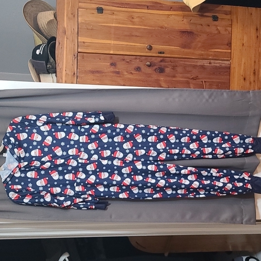 Fashion Collection Christmas Union Suit Pajamas‎ Santa Navy/Red/White Size M GUC